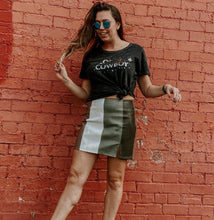 Load image into Gallery viewer, &quot;Faux-get Me Not&quot; Skirt
